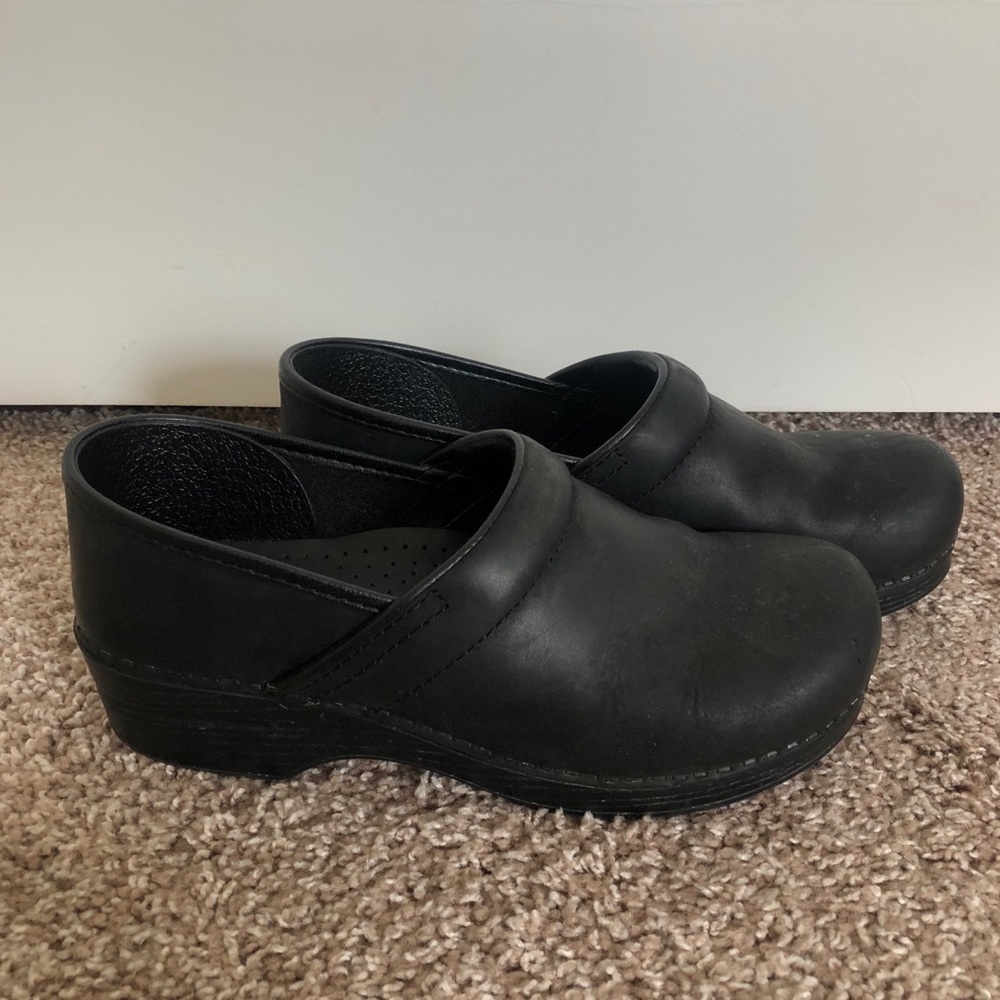 Dansko Black Clogs Size 41 (10.5-11 US)